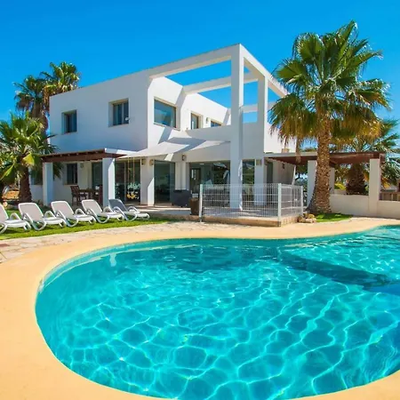 Villa Athos - Plusholidays