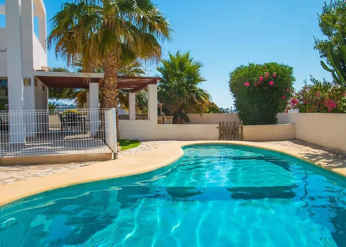 Athos - Plusholidays *