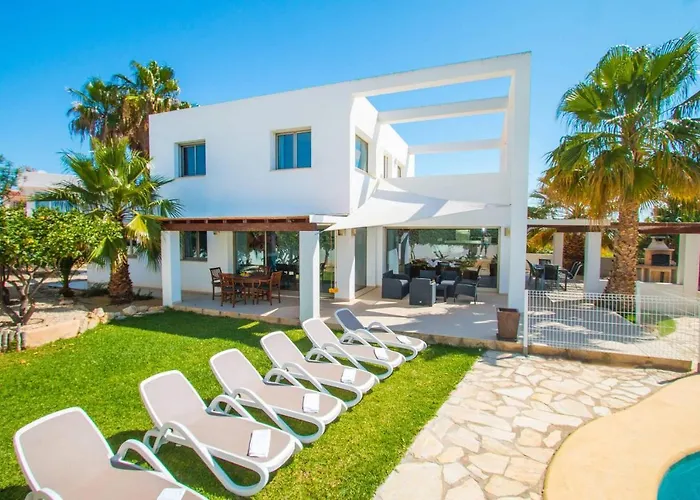 Villa Athos - Plusholidays *