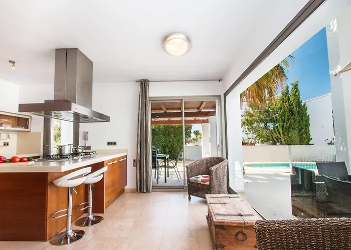 Athos - Plusholidays Villa Ifach