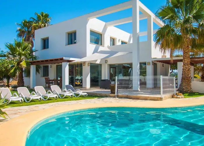 Athos - Plusholidays