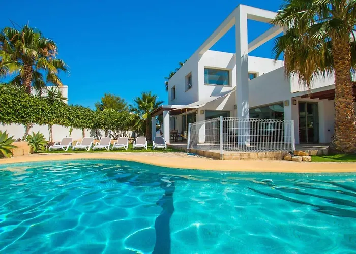 Athos - Plusholidays