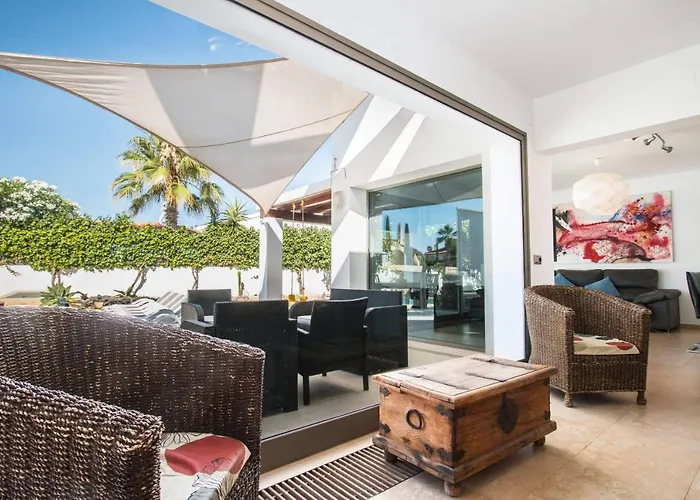 Athos - Plusholidays Villa *