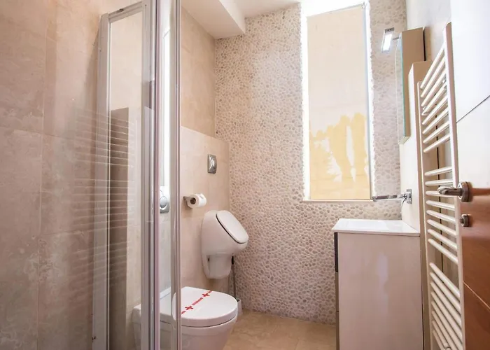 Villa Athos - Plusholidays *